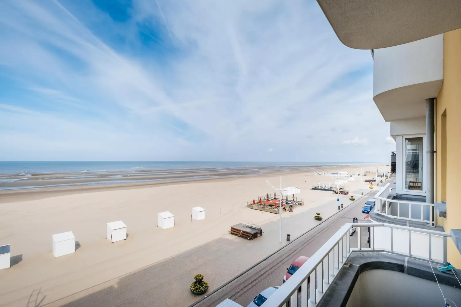 Neptune 301-Terrace balcony