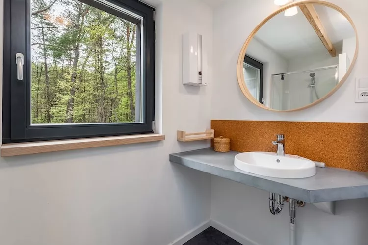 Dom wakacyjny dla 3 osób nad jeziorem Wisełka-Bathroom