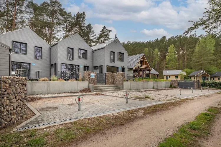 Dom wakacyjny dla 3 osób nad jeziorem Wisełka-Outdoor
