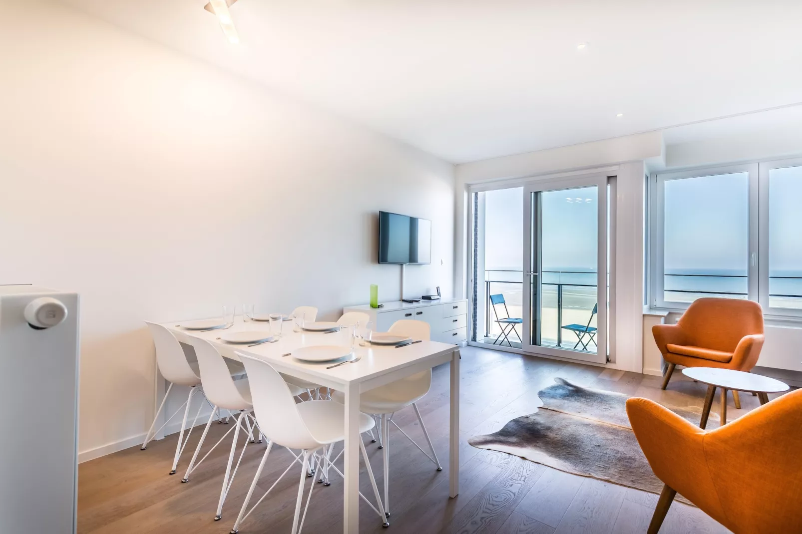 Winoc 402-Dining room
