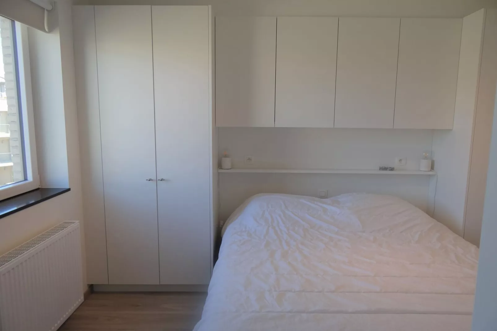 KARTHUIZER E1 0203PK-Bedroom