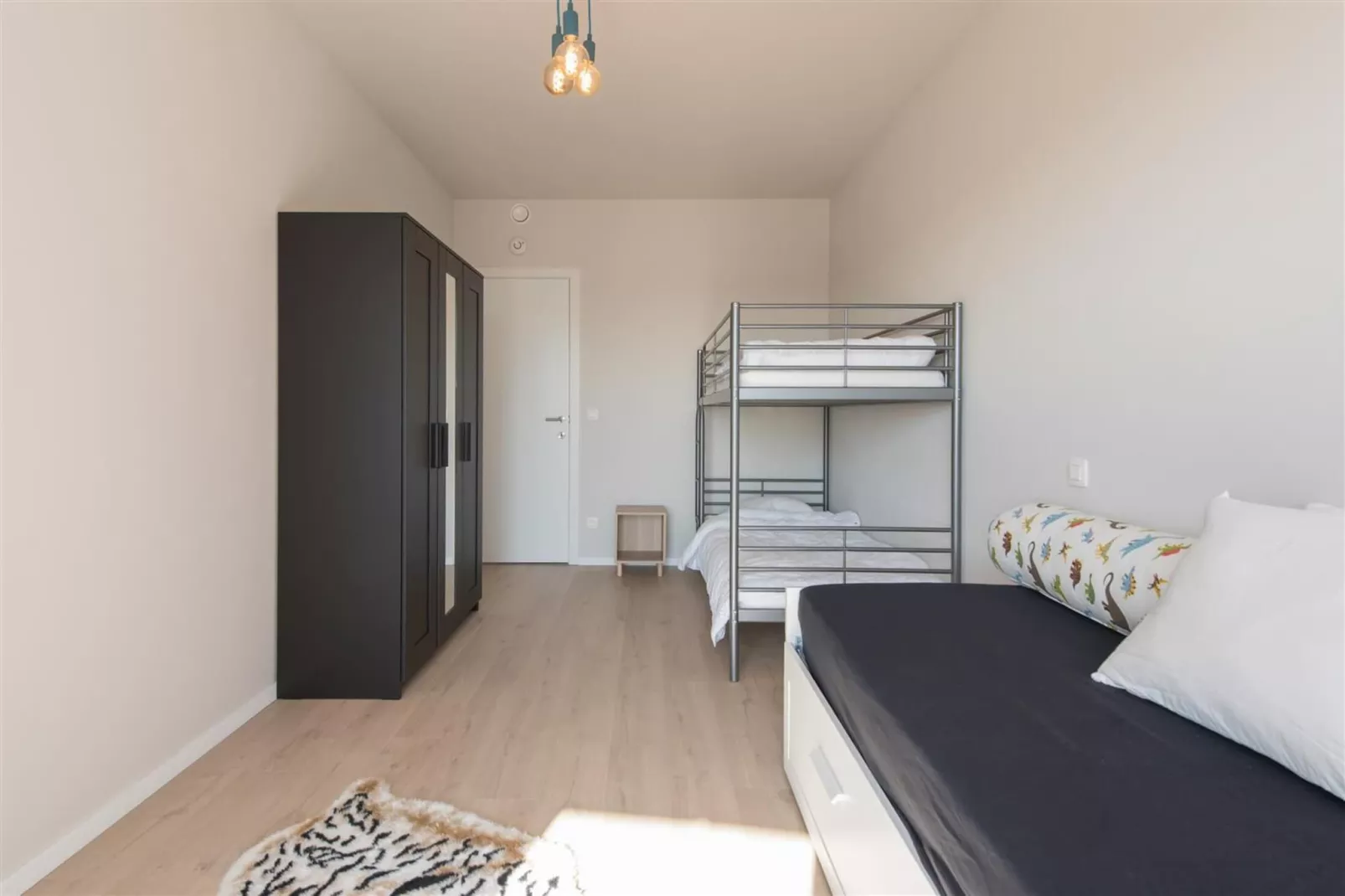 The Waves Sea-Bedroom