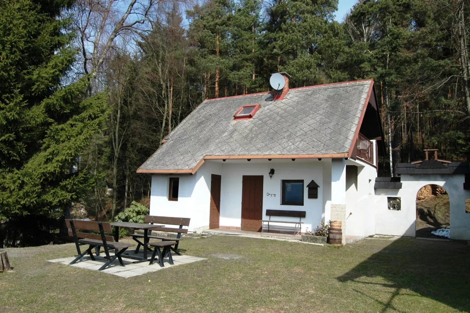 Vladka-Exterior summer