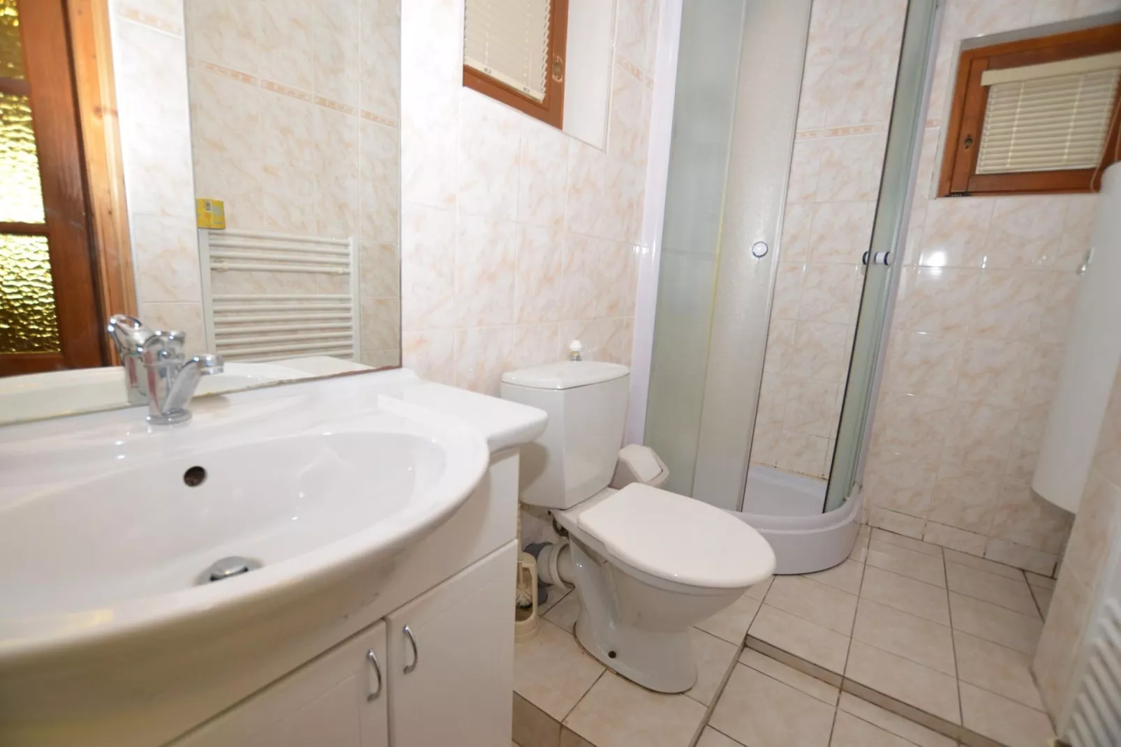 Vladka-Bathroom