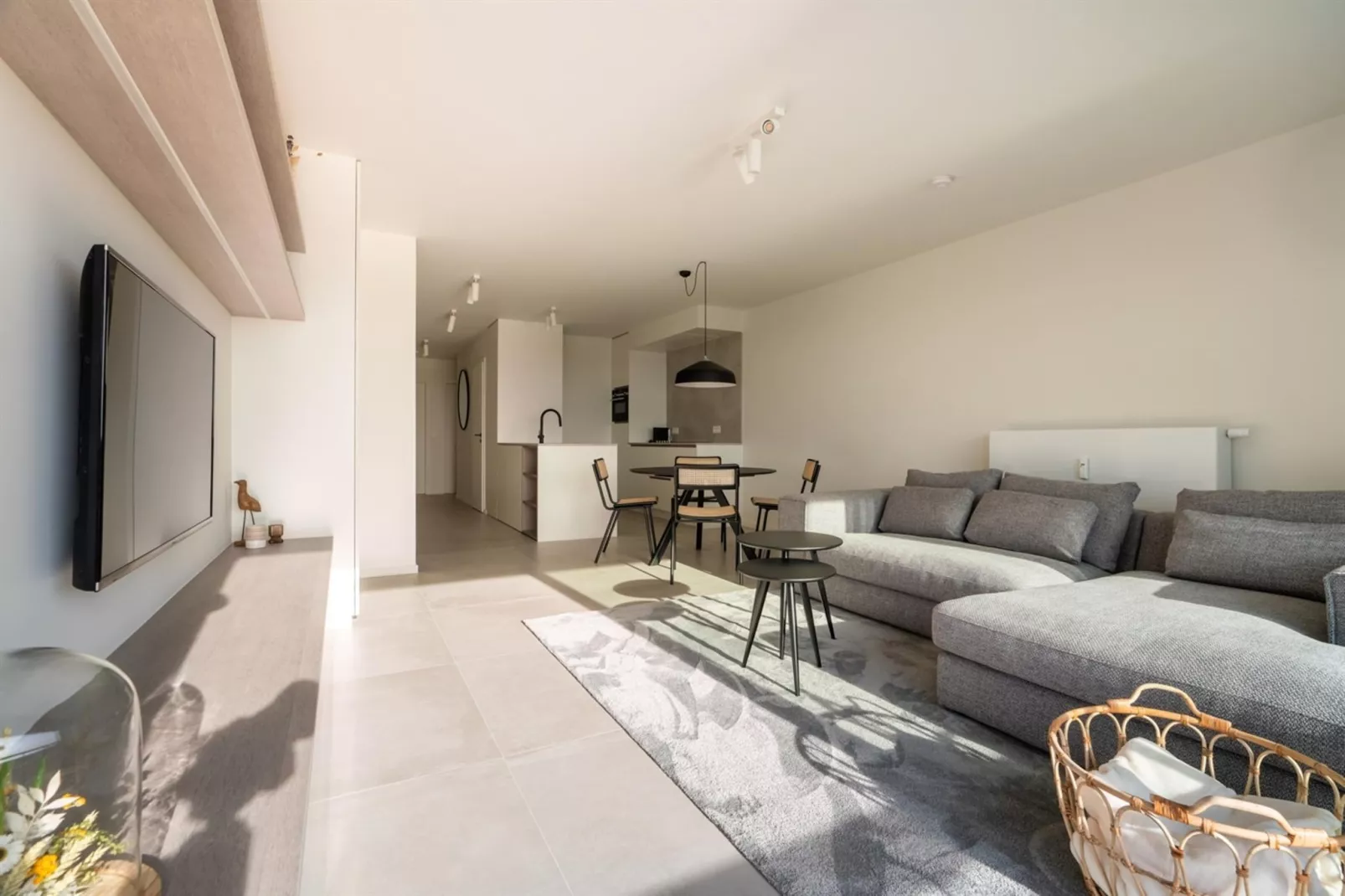 SLIPWAY - 7D-Living room