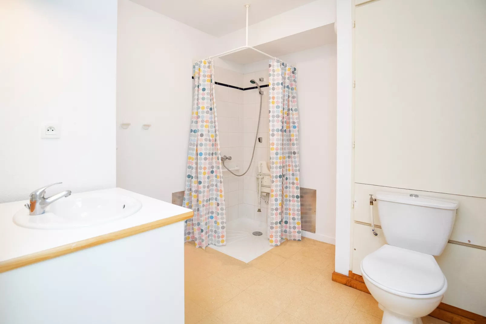 Balcons C 001 - PARC NAT. VANOISE appart. 5 pers.-Bathroom