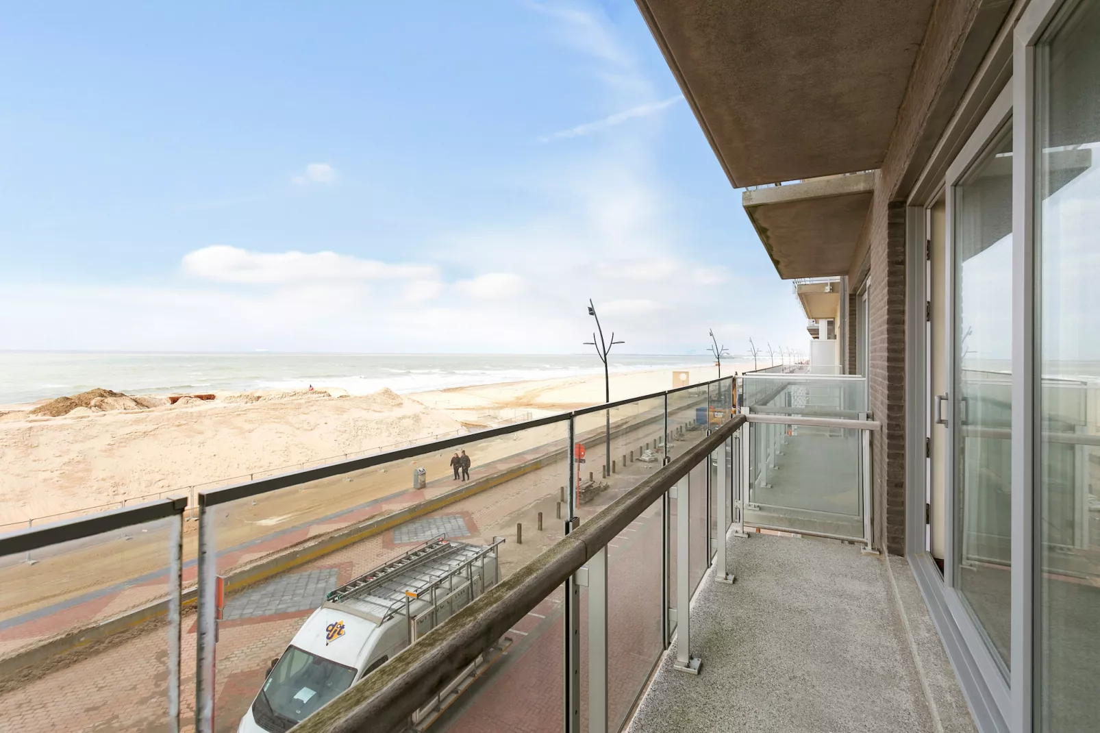 PAUL & VIRGINIE - 22-View summer