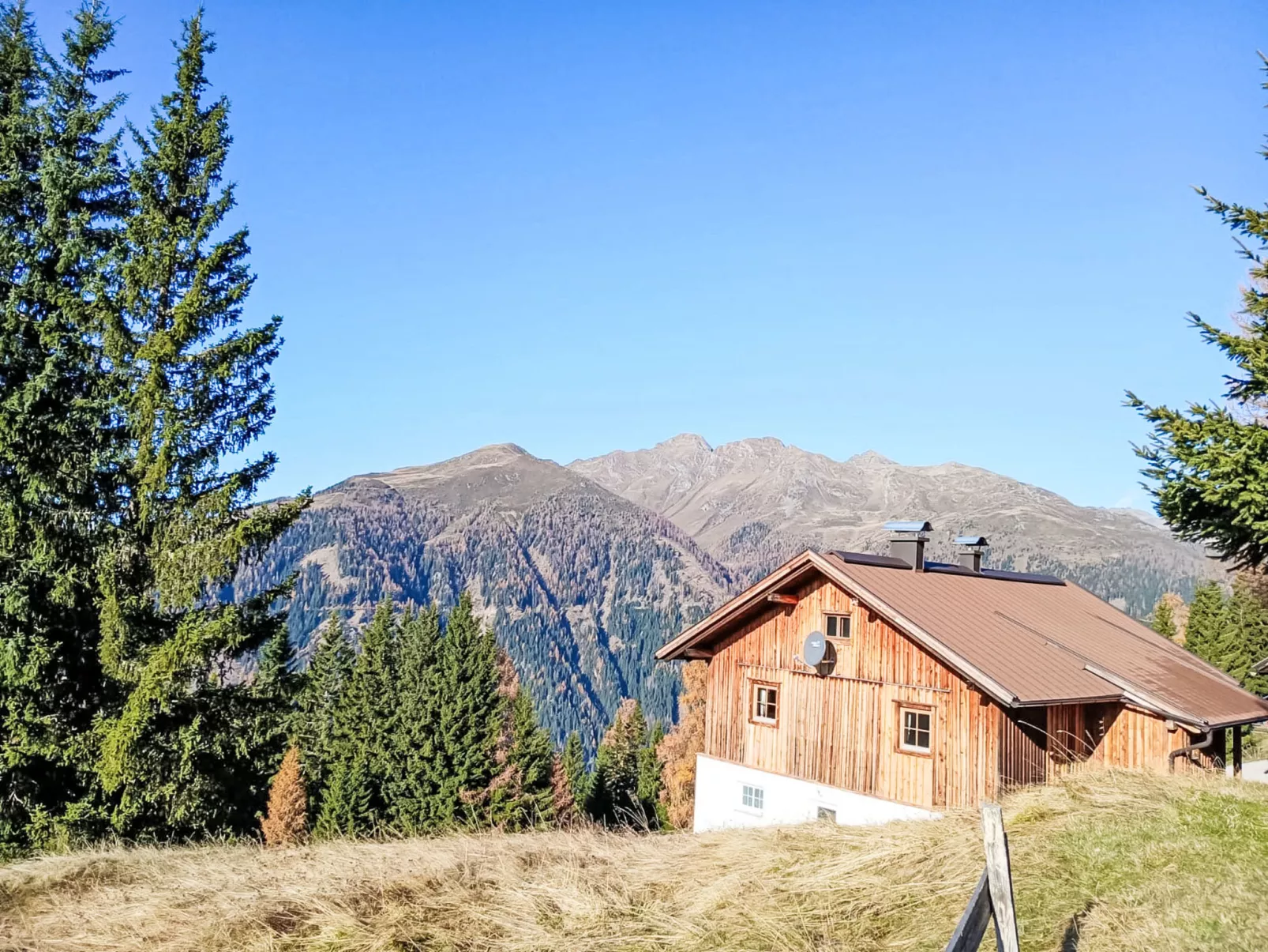 Heregger Hütte-Outside