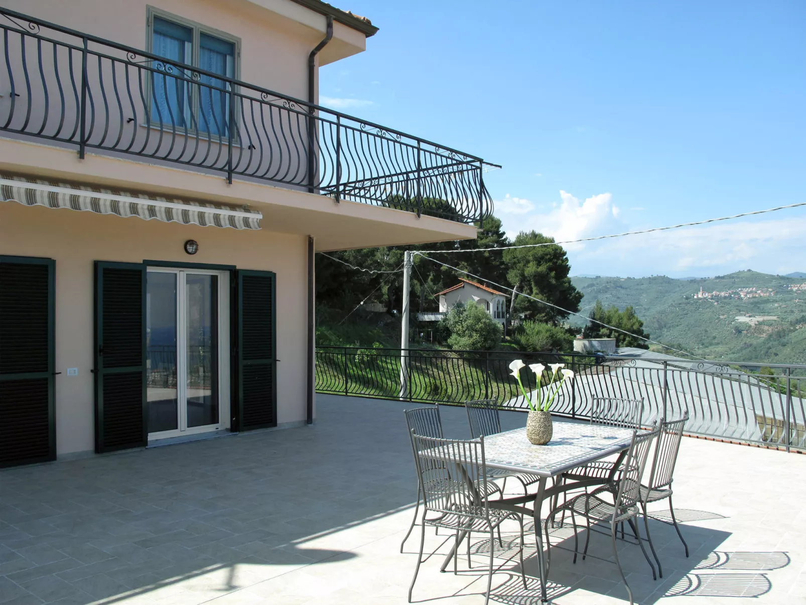 La Pineta (SLR112)-Outside