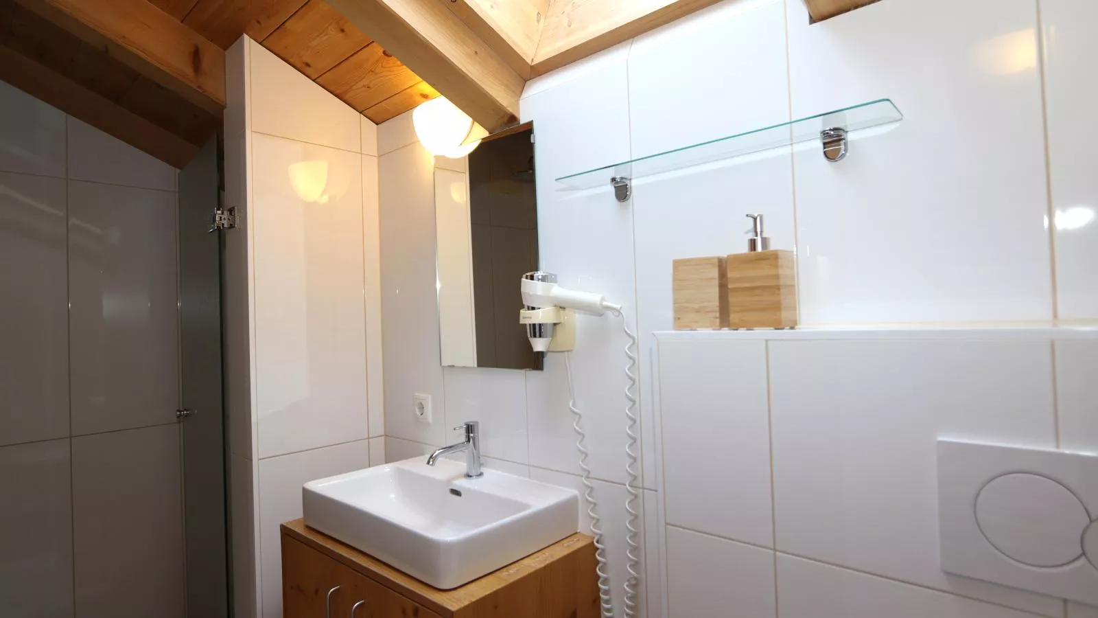 Waidachhaus 16-Salle de bain