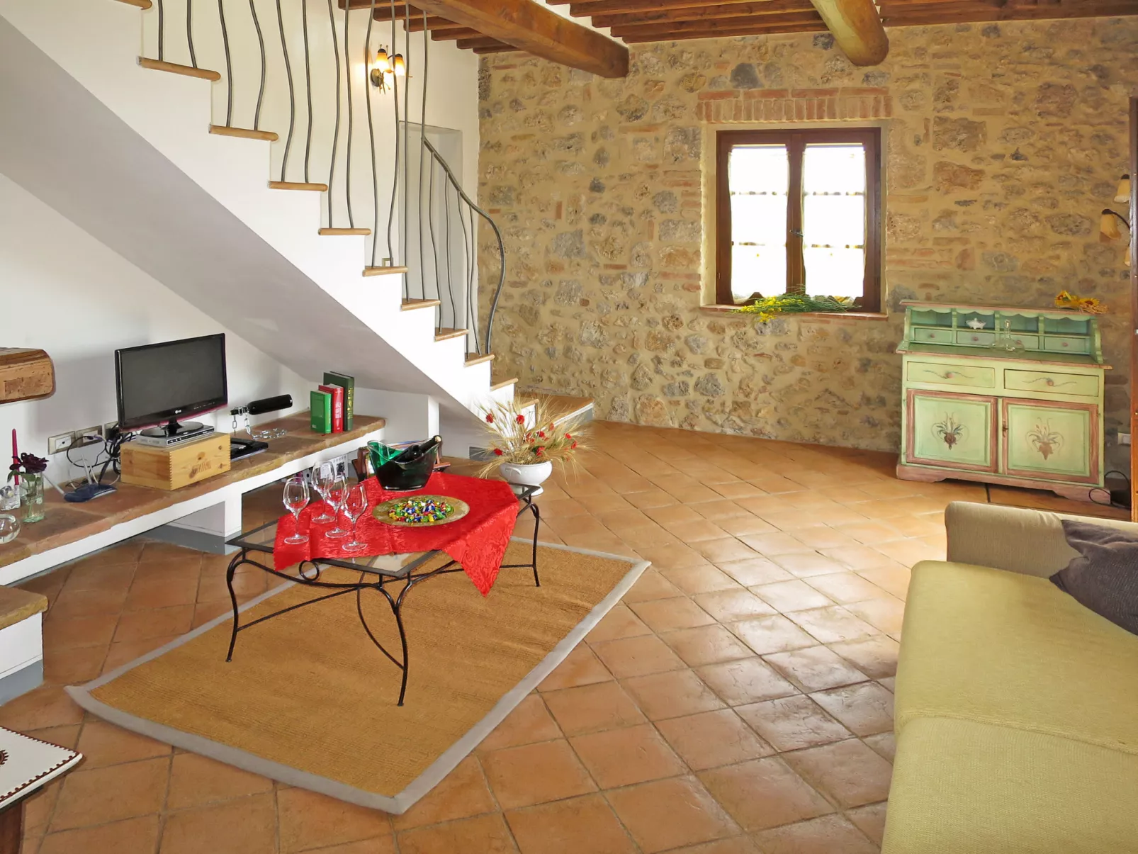 Poggio all'Aia-Inside