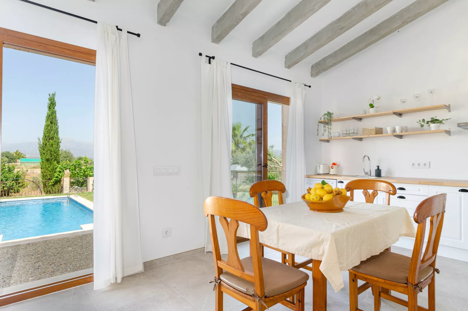 YourHouse Can Covetes-Dining room