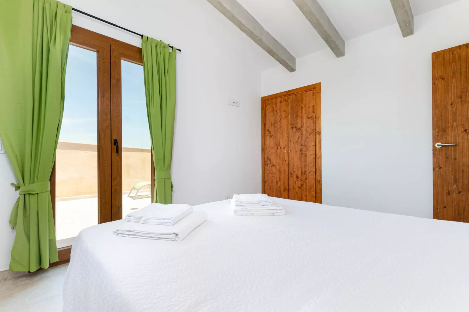YourHouse Can Covetes-Bedroom