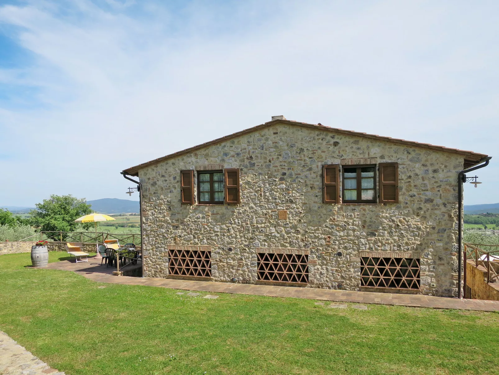 Poggio all'Aia-Outside