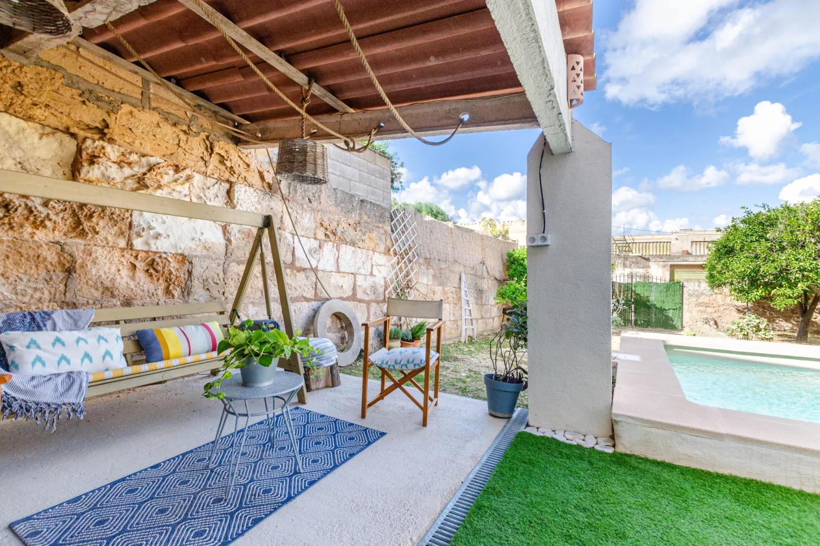 YourHouse Cas Forner-Terrace