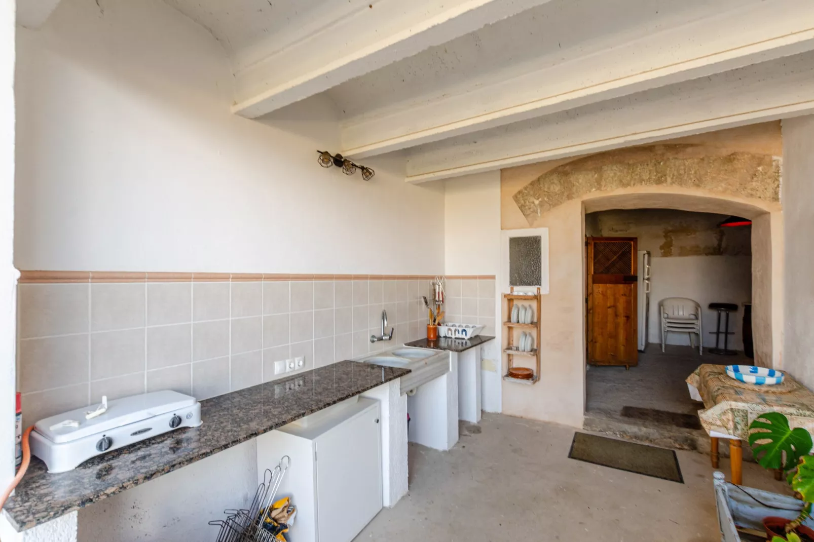 YourHouse Cas Forner-Kitchen