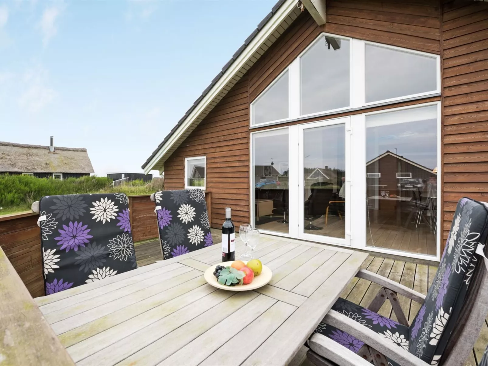 "Erland" - 500m from the sea