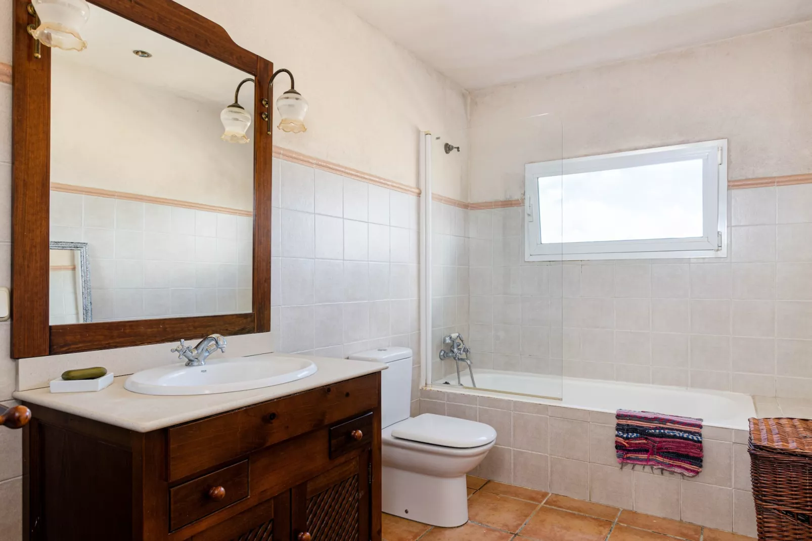 YourHouse Cas Forner-Bathroom