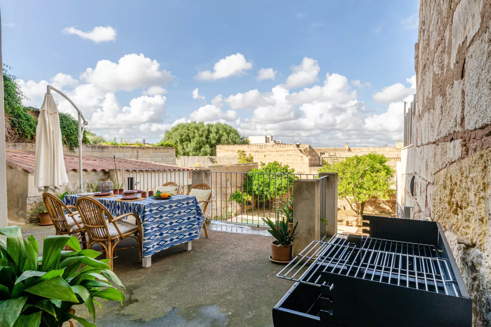 YourHouse Cas Forner-Terrace