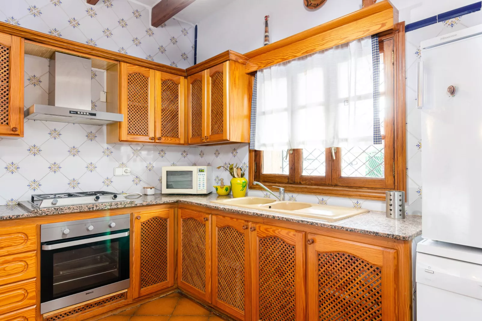 YourHouse Can Jaume-Kitchen