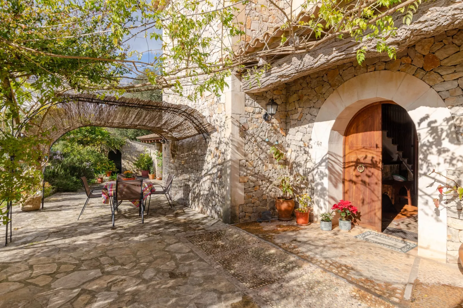 YourHouse Can Jaume-Terrace