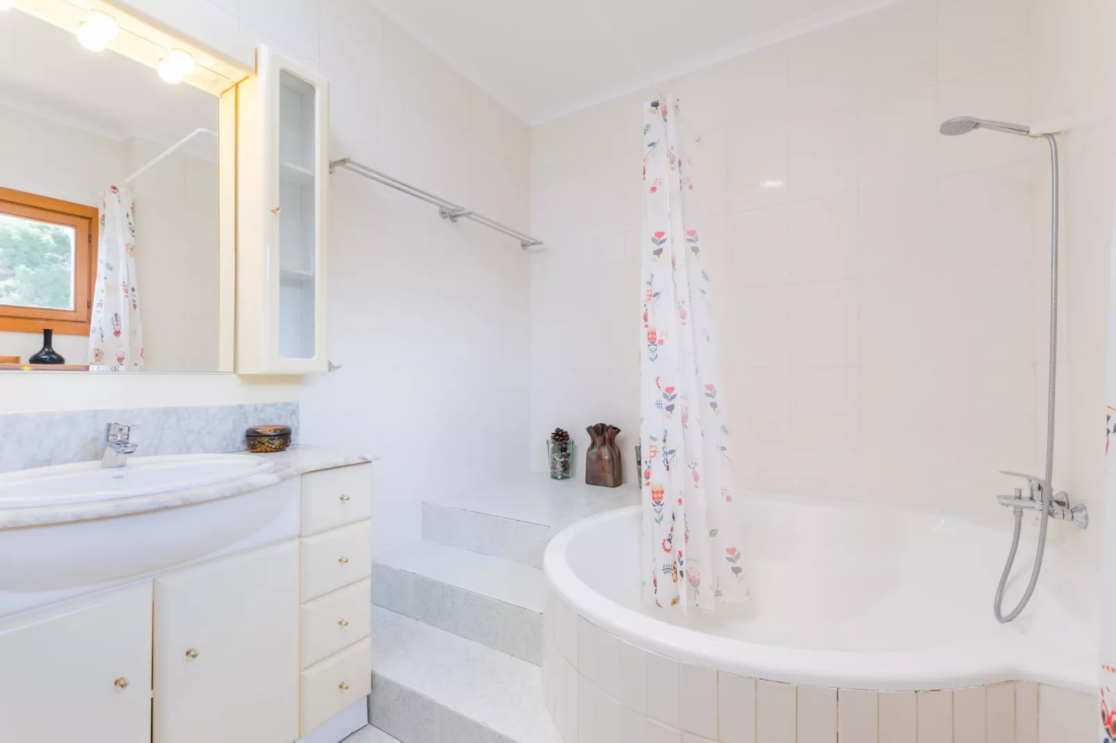 YourHouse Somni-Bathroom