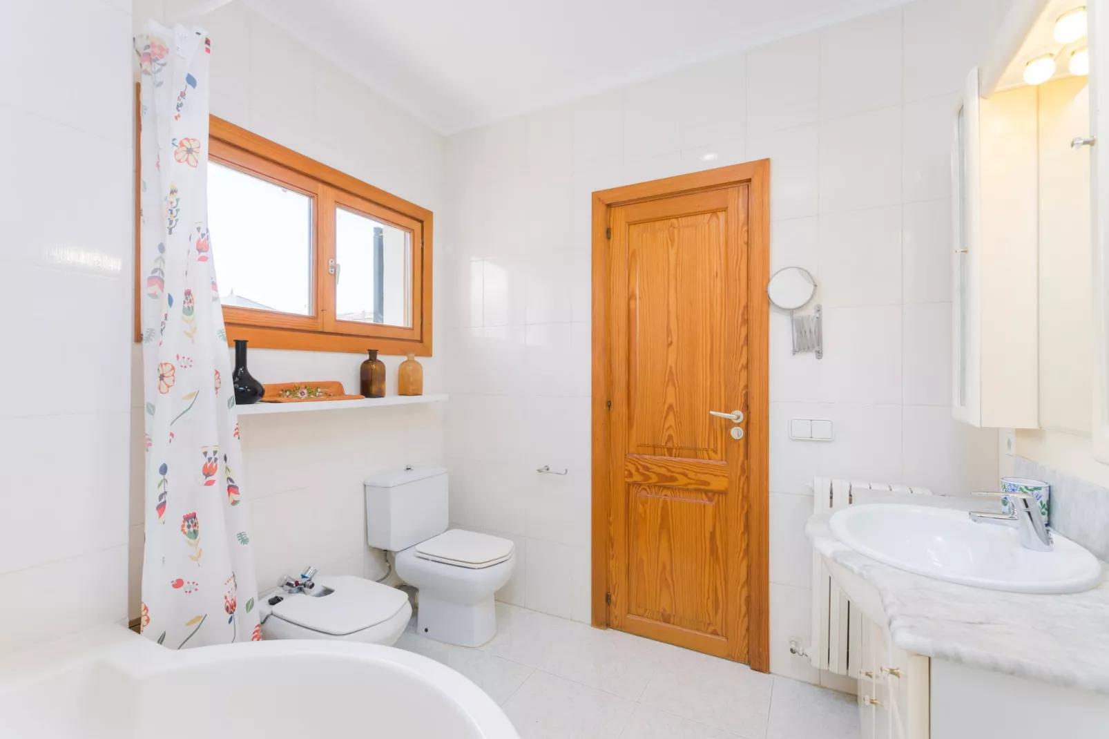 YourHouse Somni-Bathroom