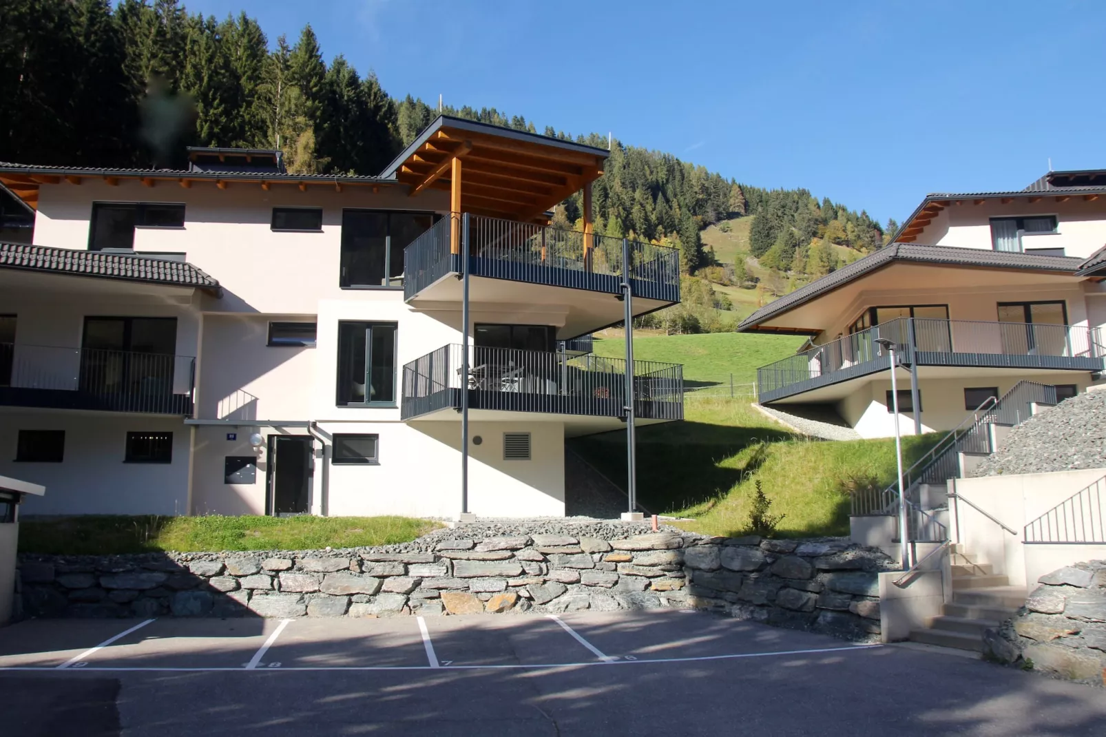 Mountain View-Outdoor