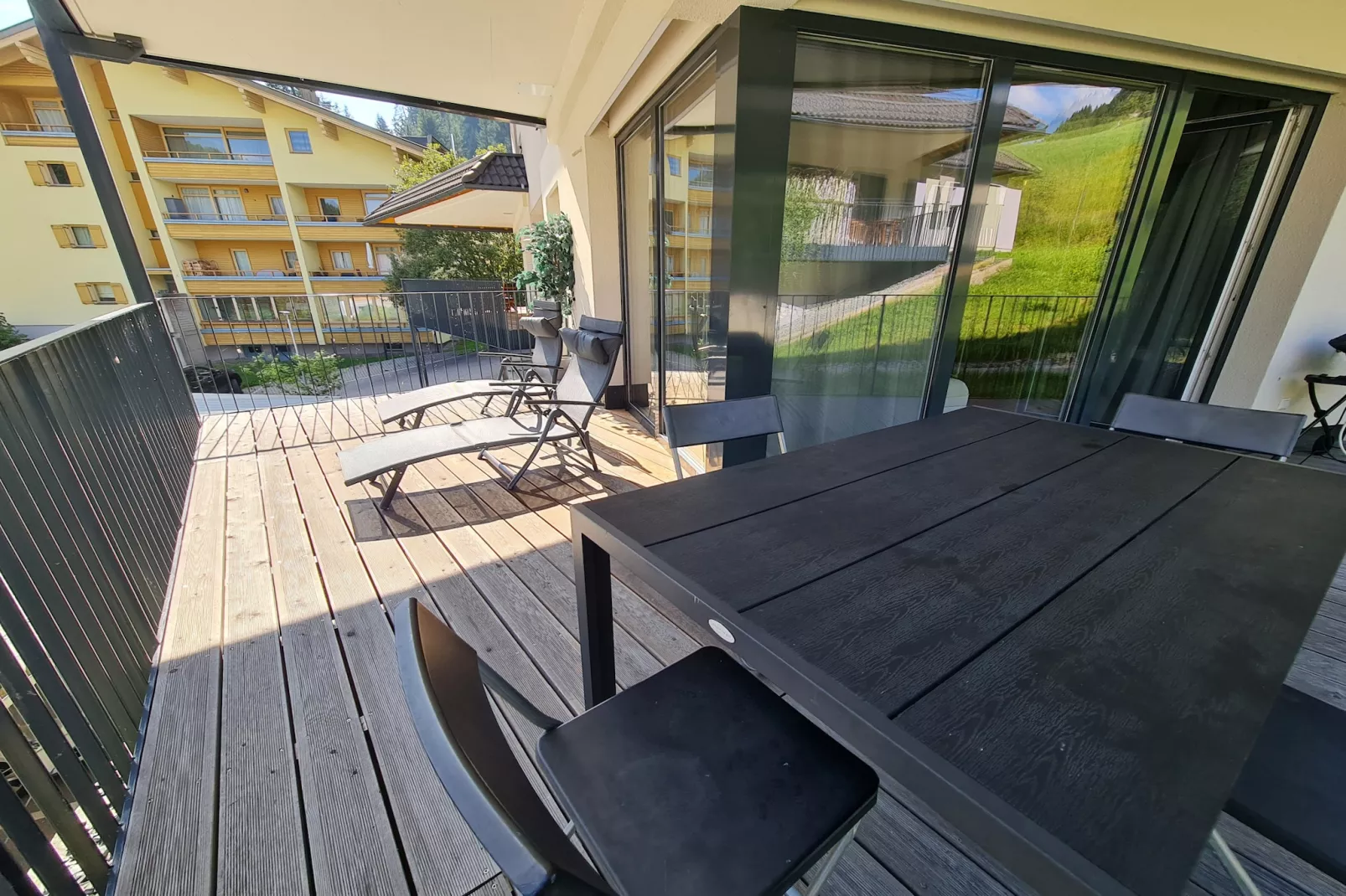 Mountain View-Terrace