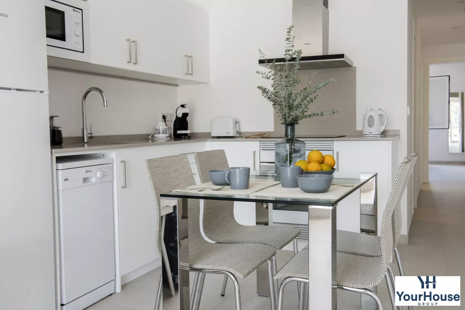 YourHouse Es Niu-Kitchen
