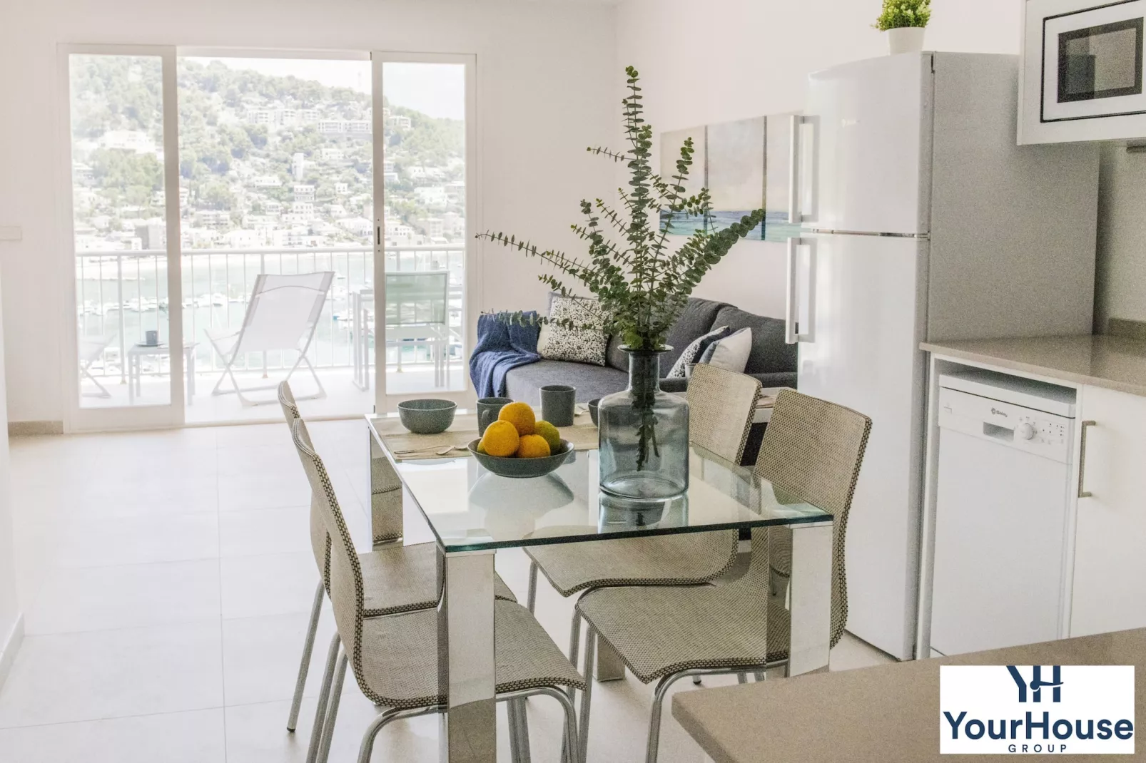YourHouse Es Niu-Dining room