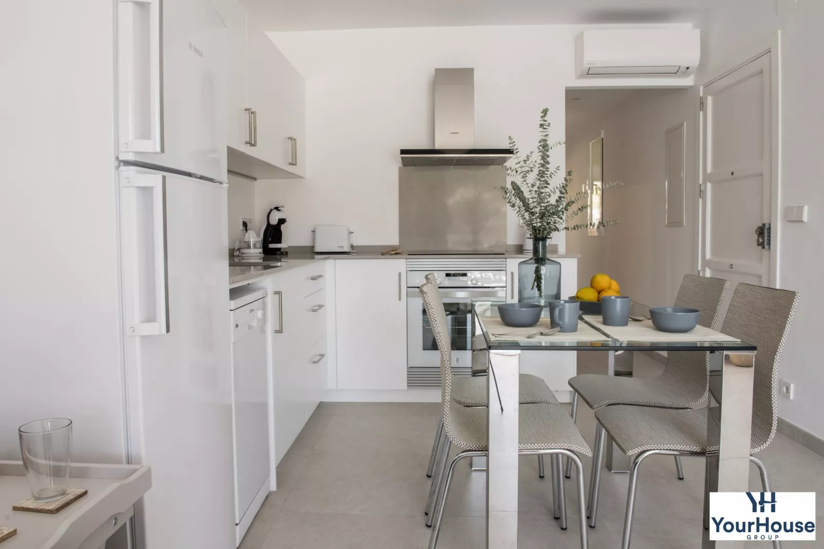 YourHouse Es Niu-Kitchen