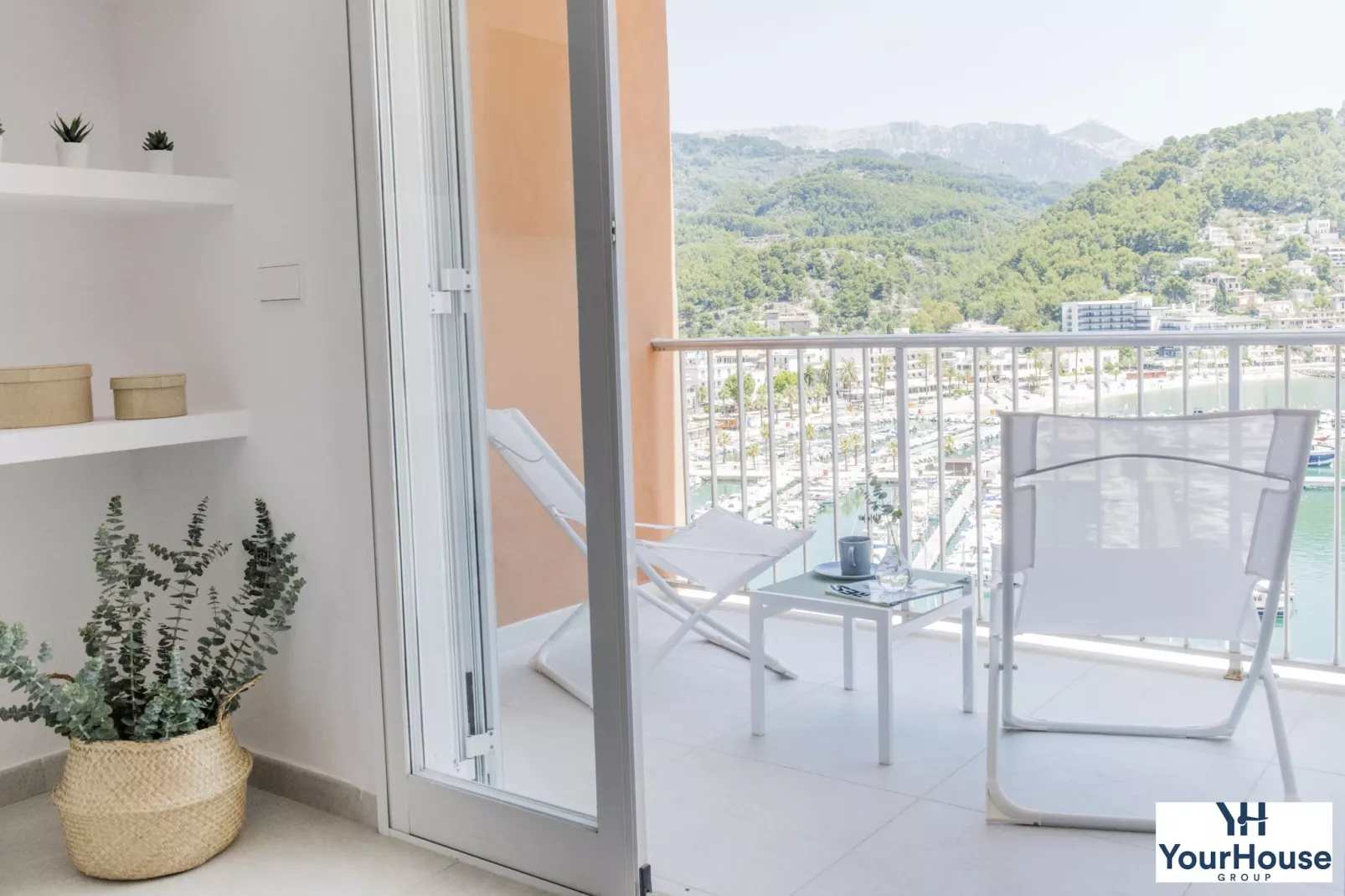 YourHouse Es Niu-Terrace balcony