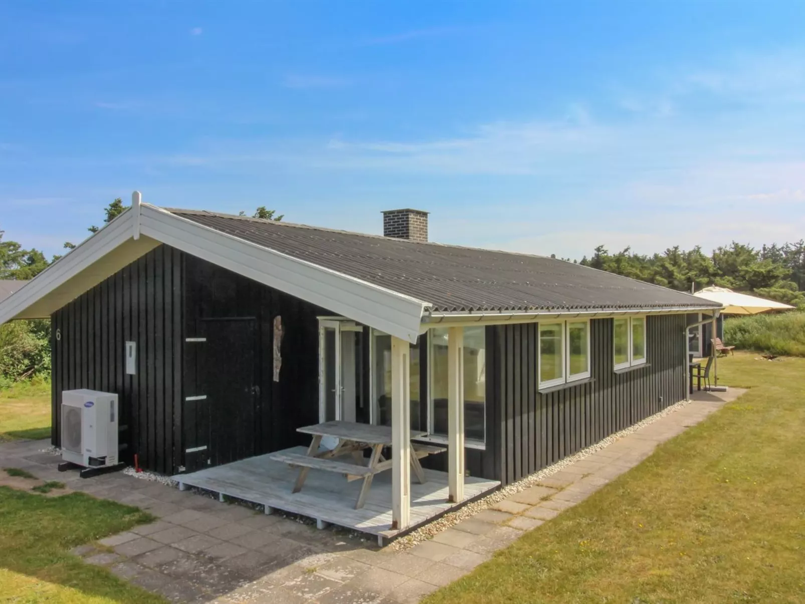 "Alberga" - 700m from the sea-Draußen