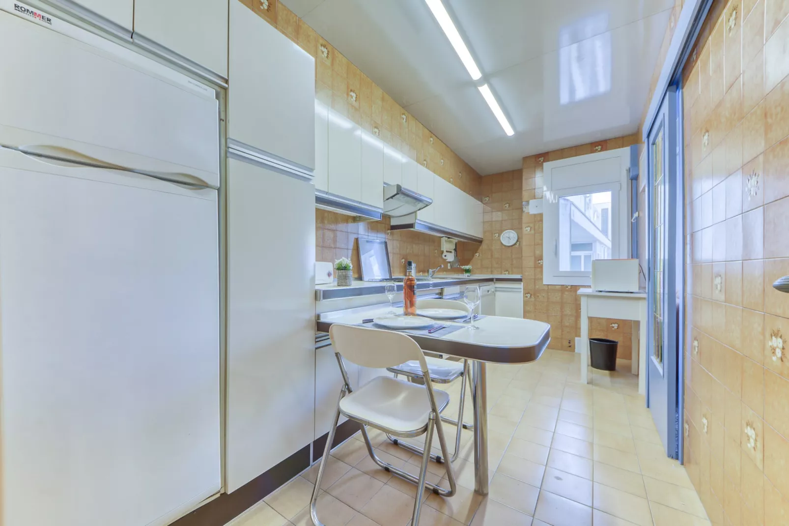 LA PUNTA 3 1 Roses-Kitchen