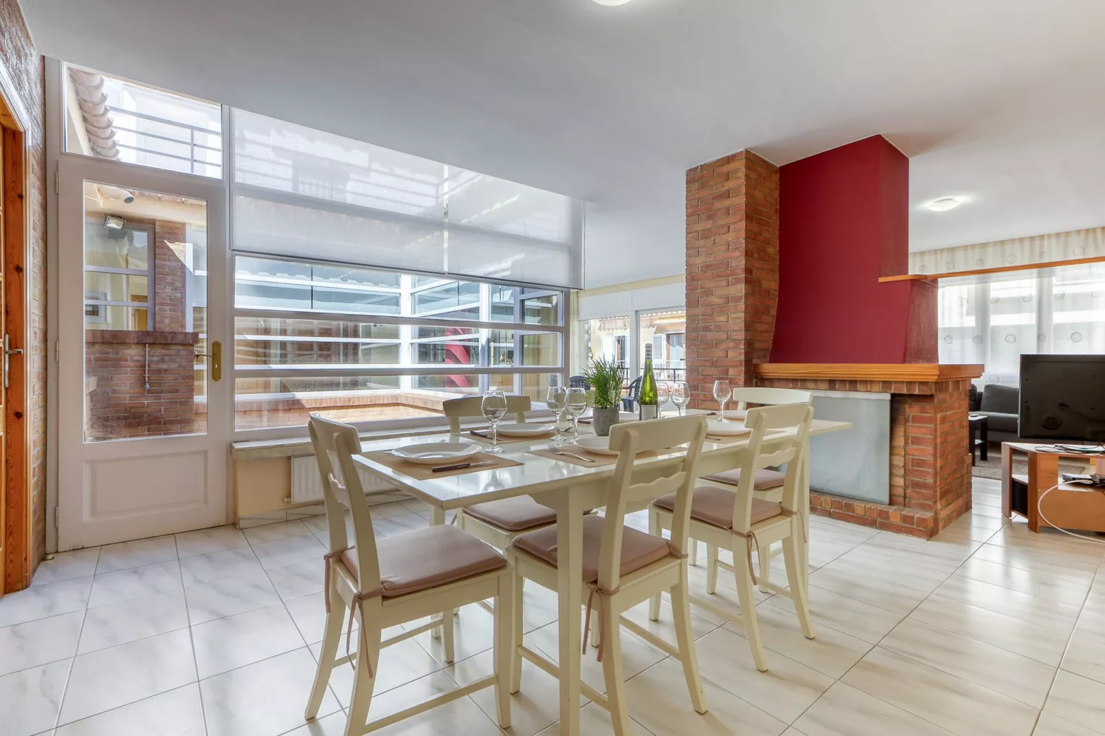 CASA COLOM Roses-Dining room