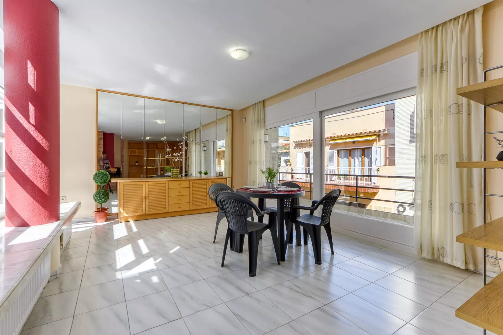 CASA COLOM Roses-Living room
