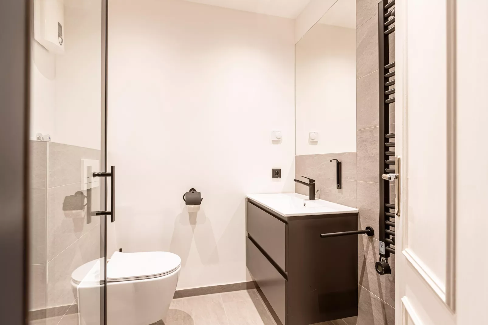 Saalbach Suite 7-Bathroom