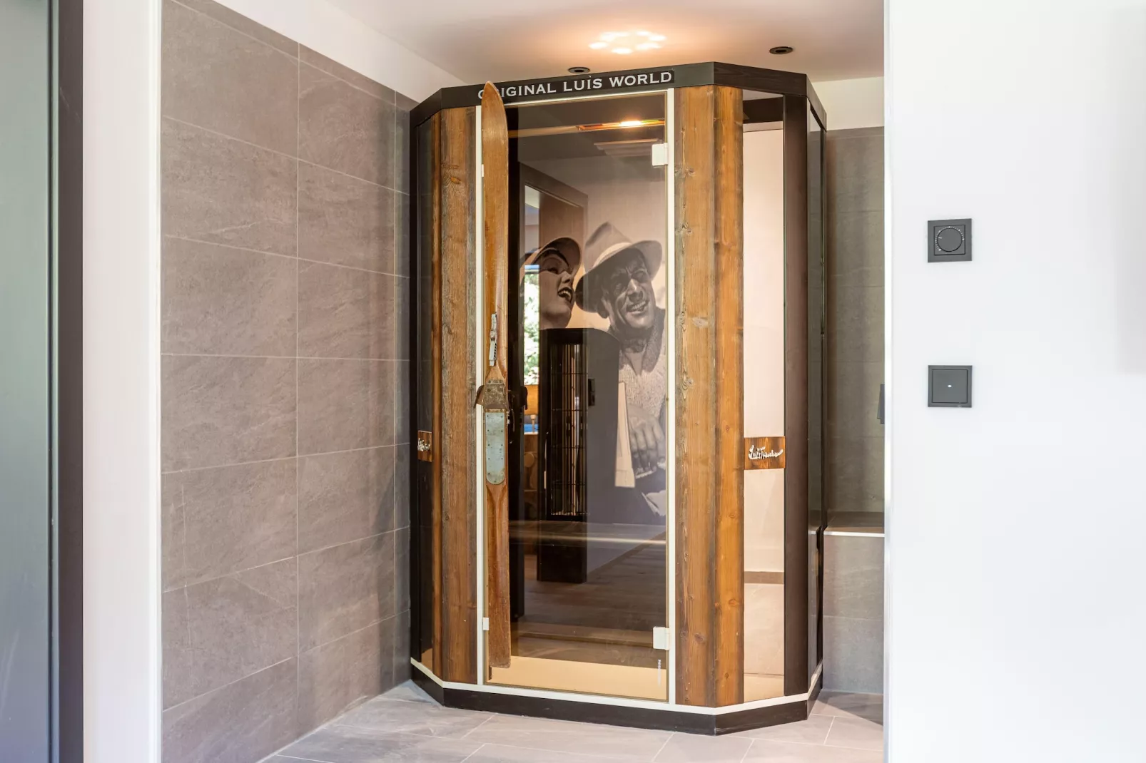 Saalbach Suite 7-Bathroom
