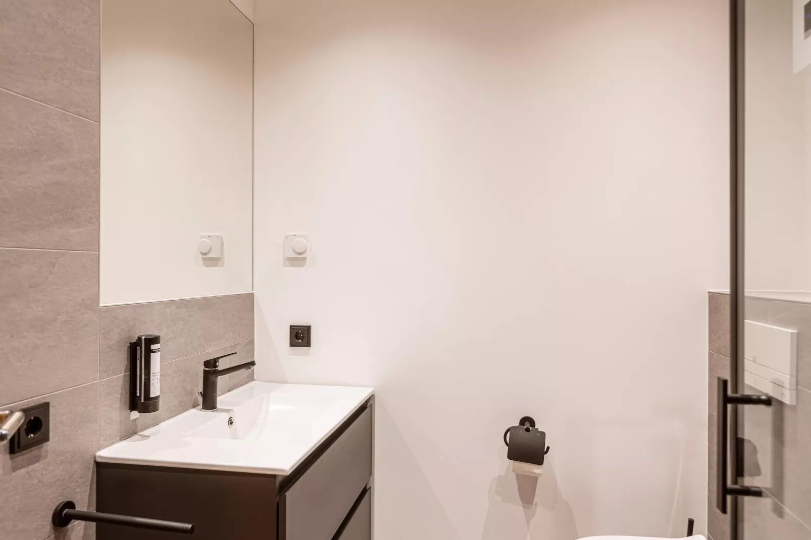 Saalbach Suite 7-Bathroom