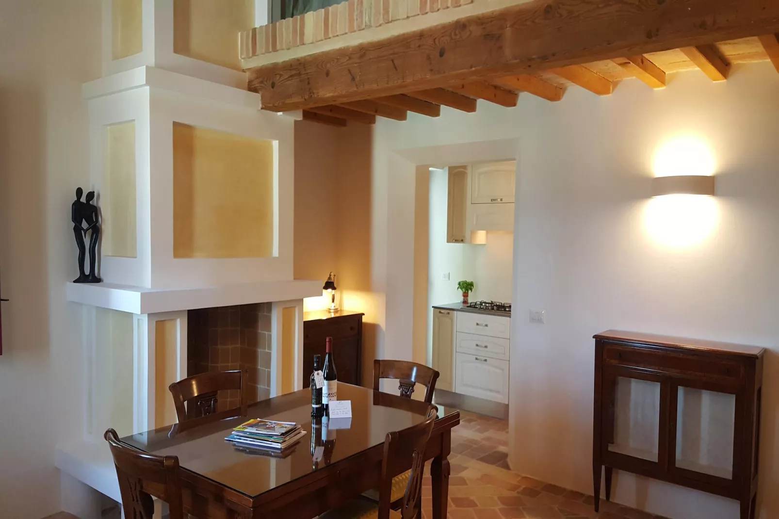 Ginestra-Dining room