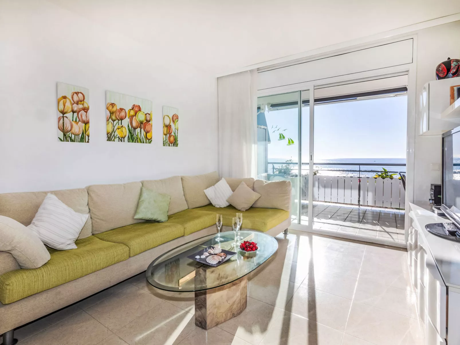 Jardin del Mar-Inside