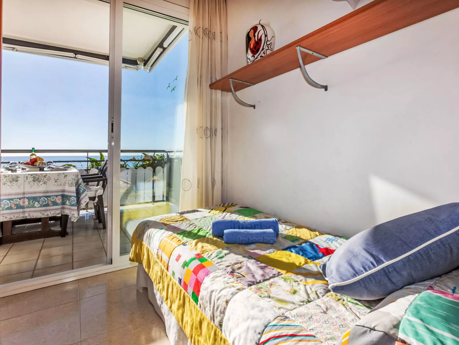 Jardin del Mar-Inside