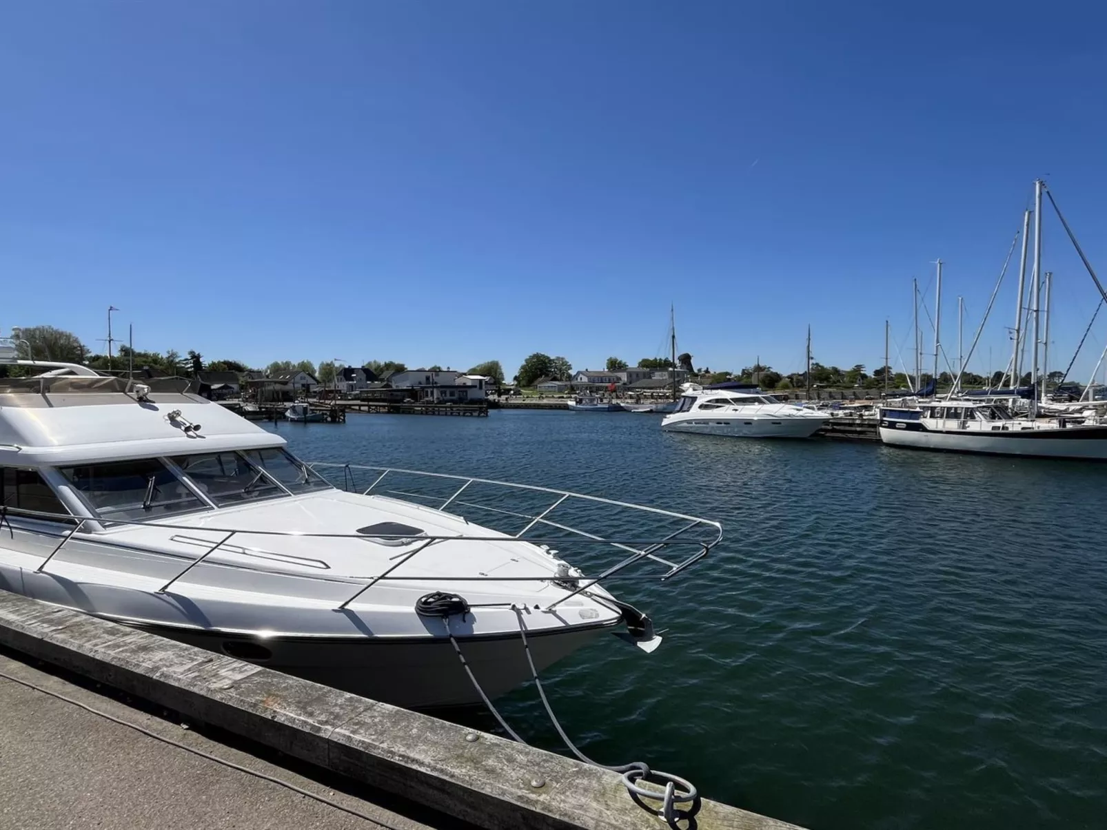 "Dufa" - 200m to the inlet-Outside