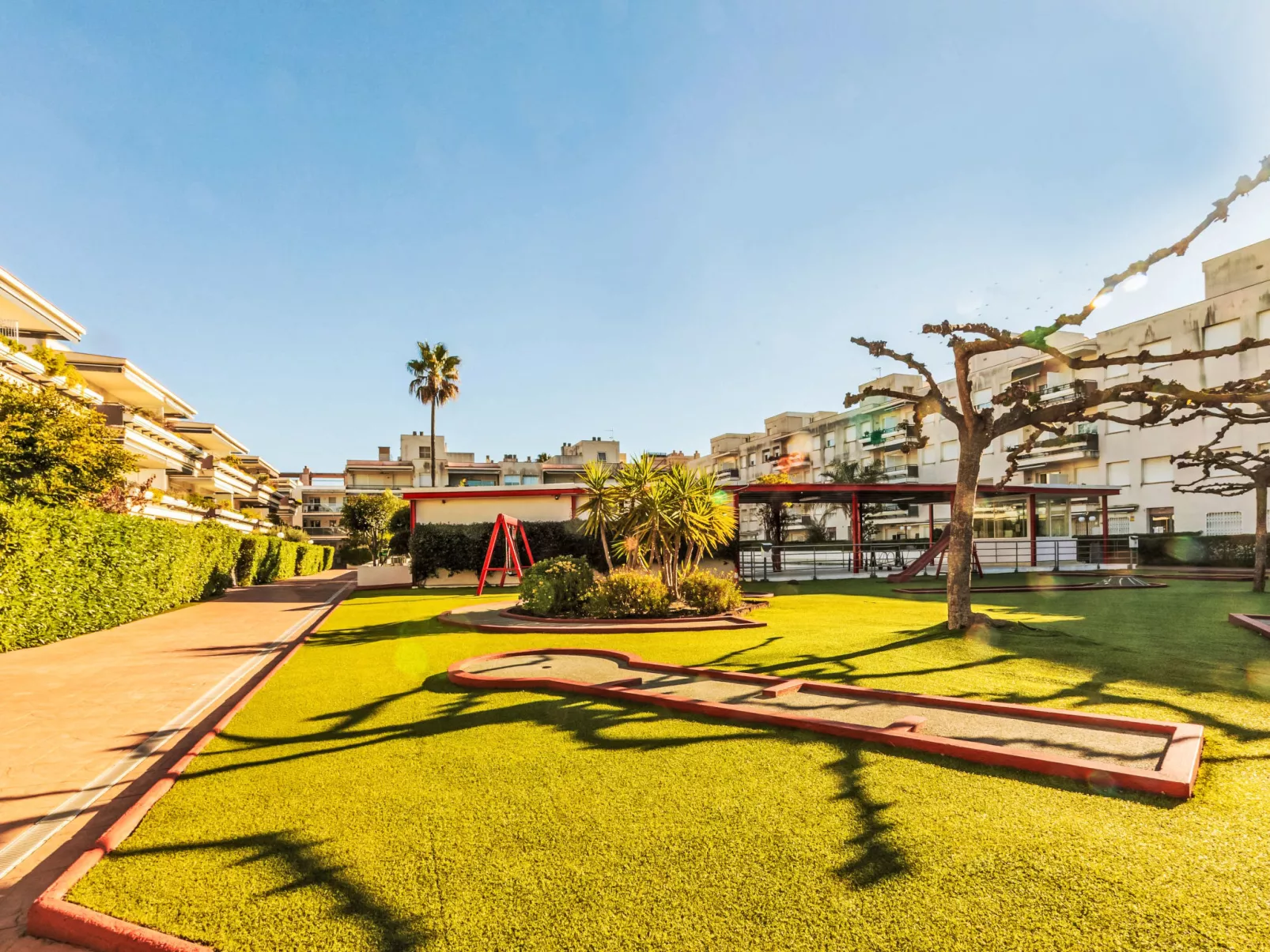 Jardin del Mar-Outside
