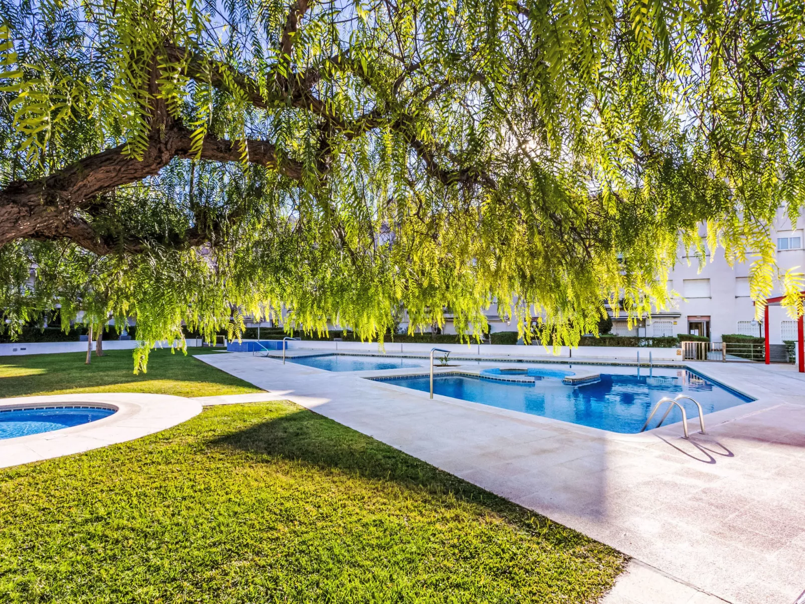 Jardin del Mar-Outside