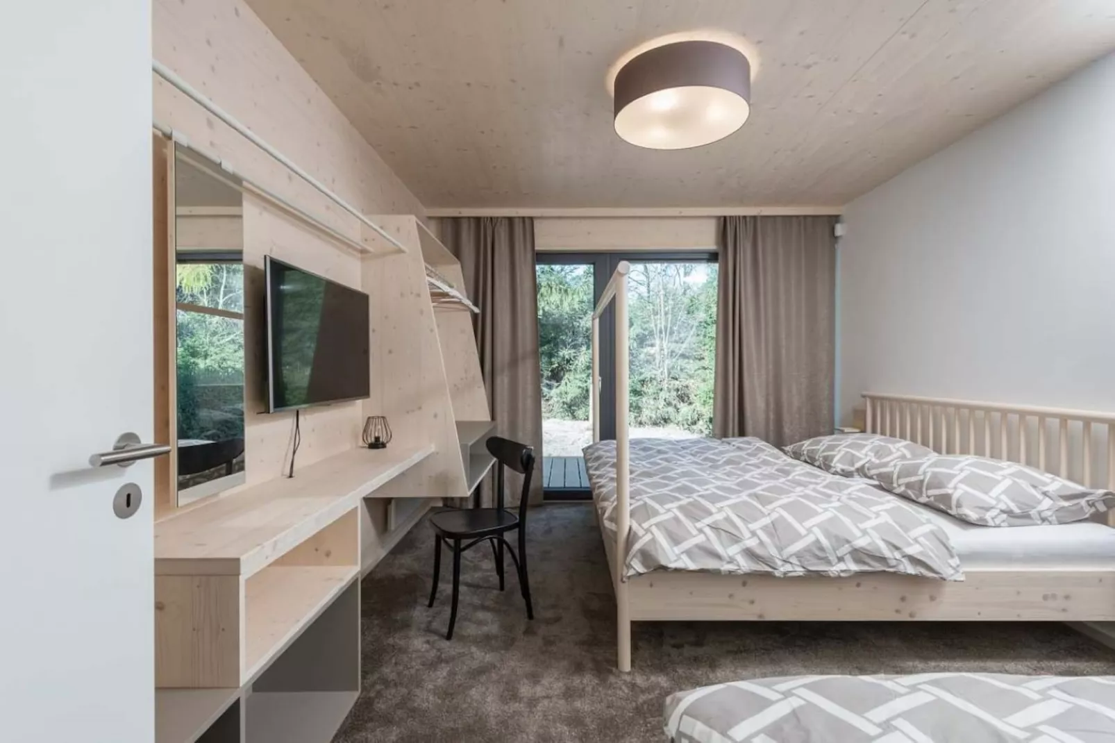 Bedrichov LBL006-Bedroom