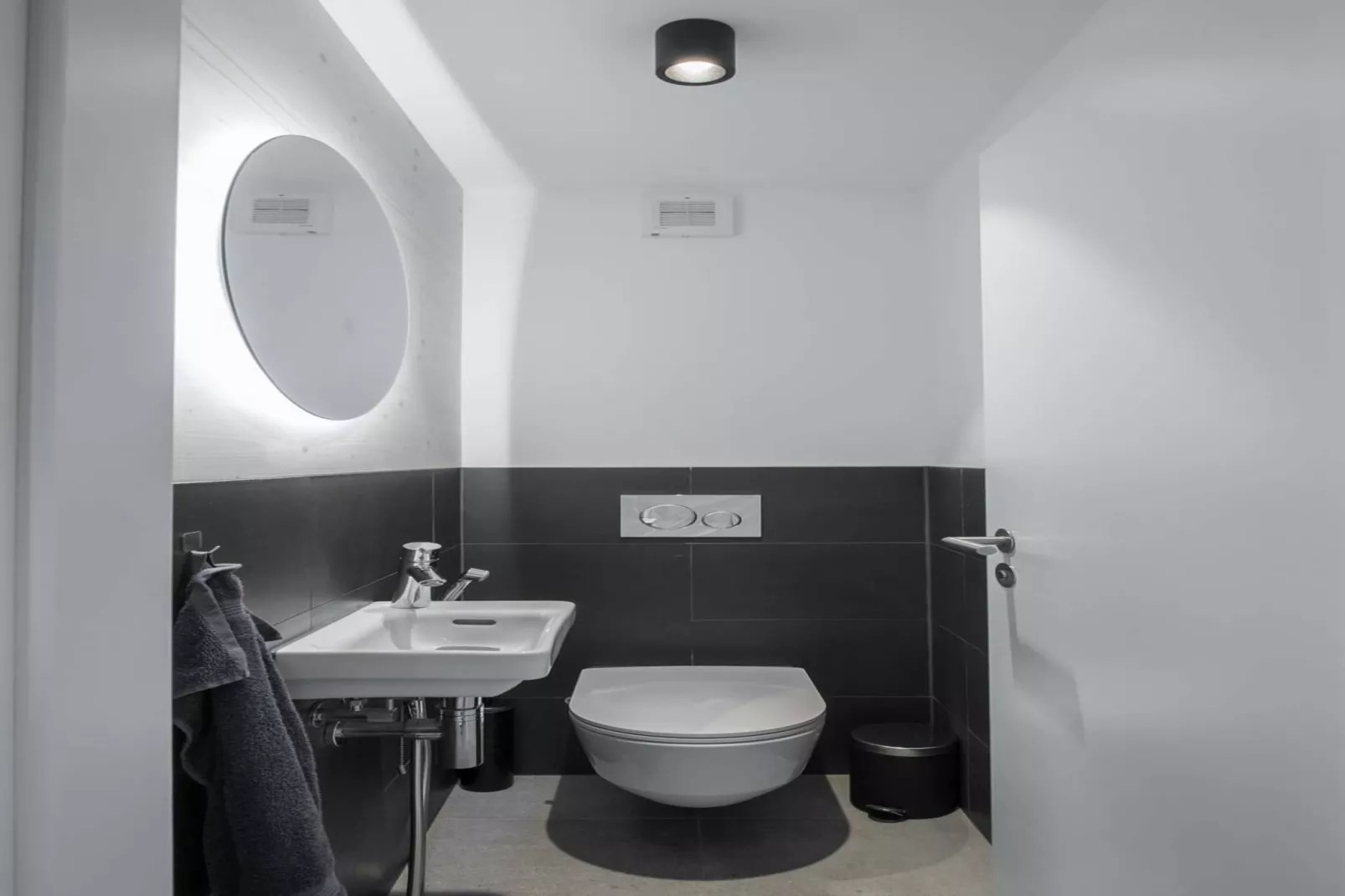Bedrichov LBL006-Bathroom