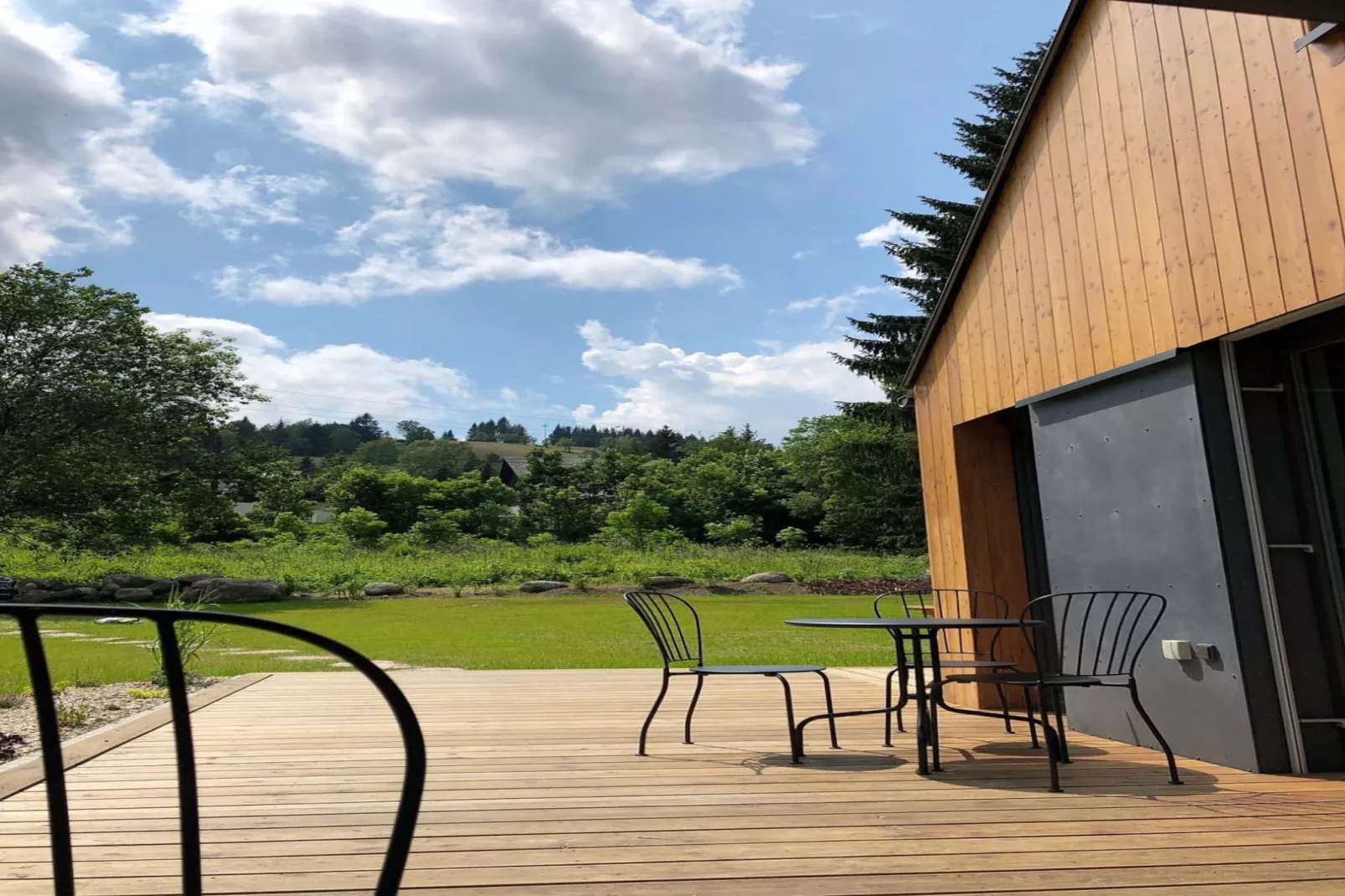 Bedrichov LBL006-Terrace
