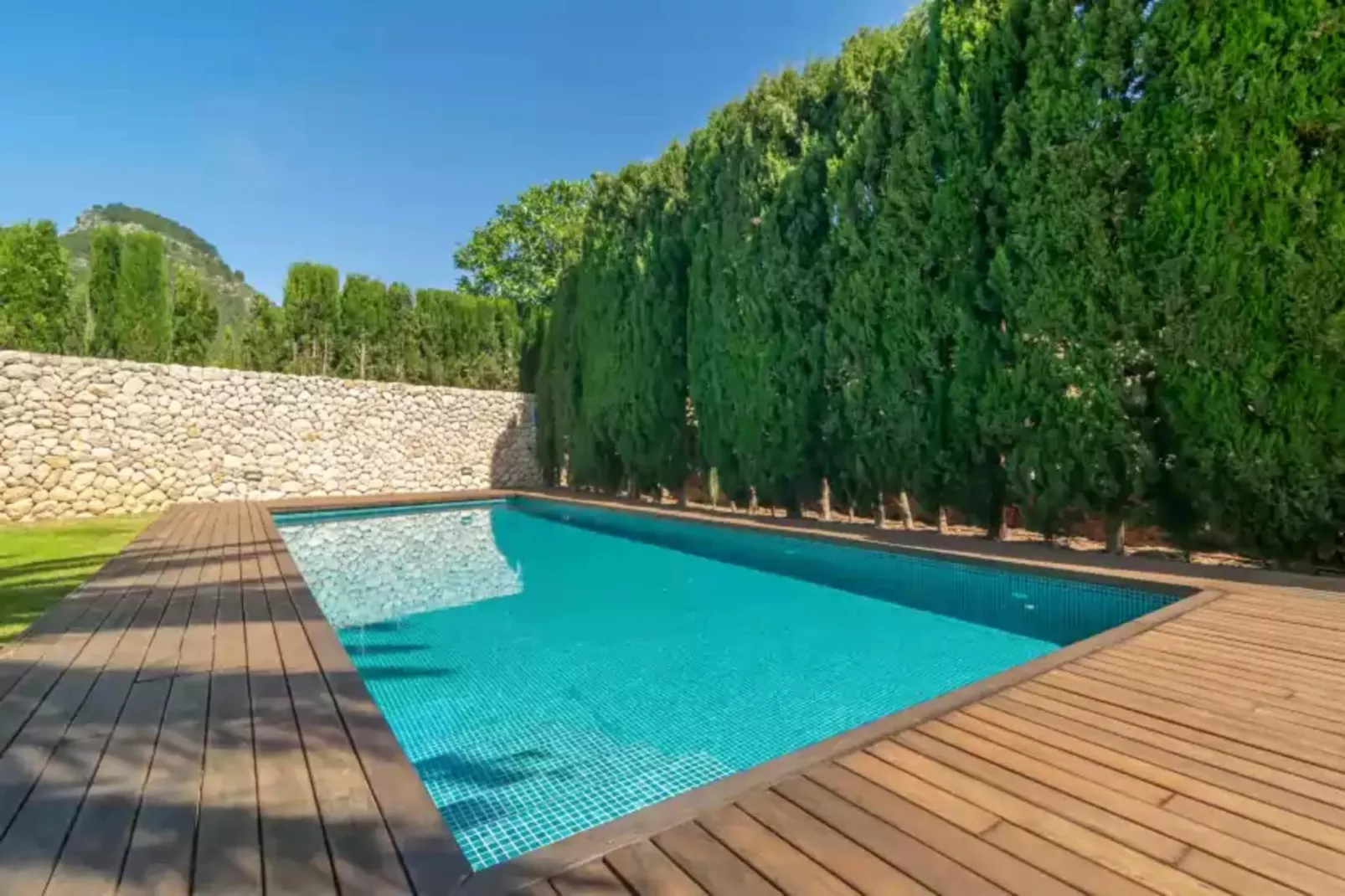 Can Cabrit-Pool
